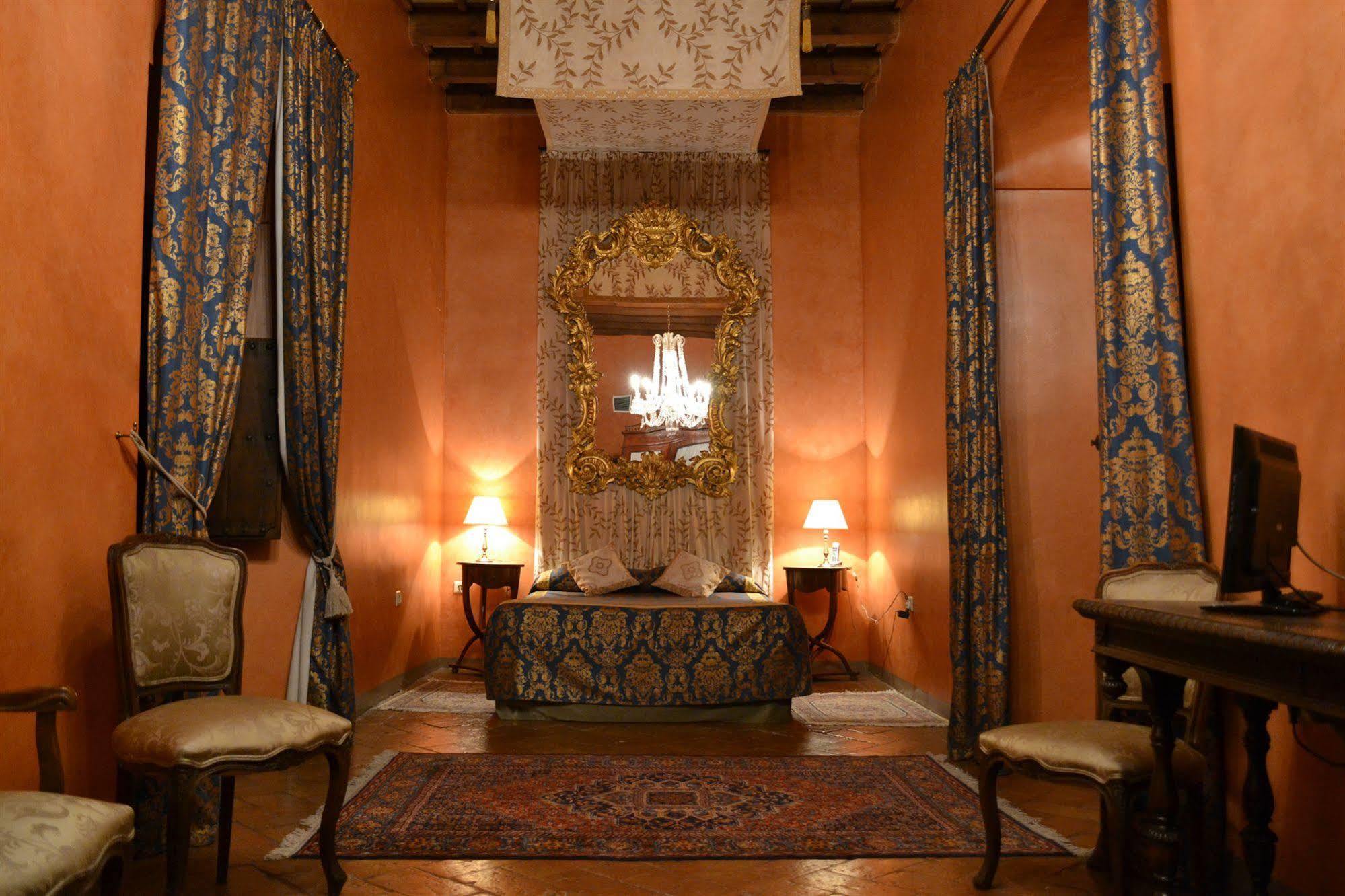 Granados Palacio Boutique Hotel Écija Exterior foto